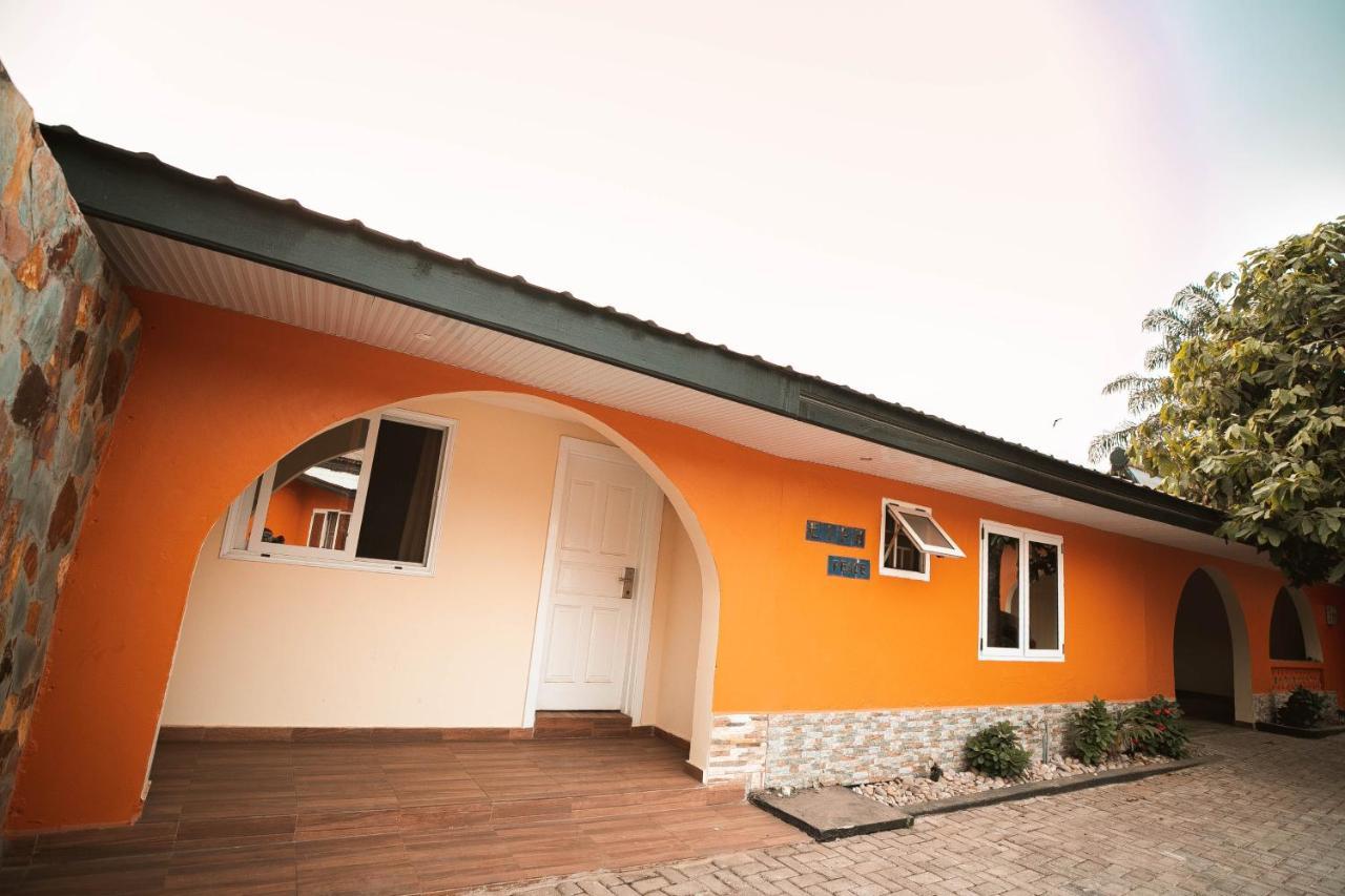 Roses Guest House Kumasi Eksteriør bilde